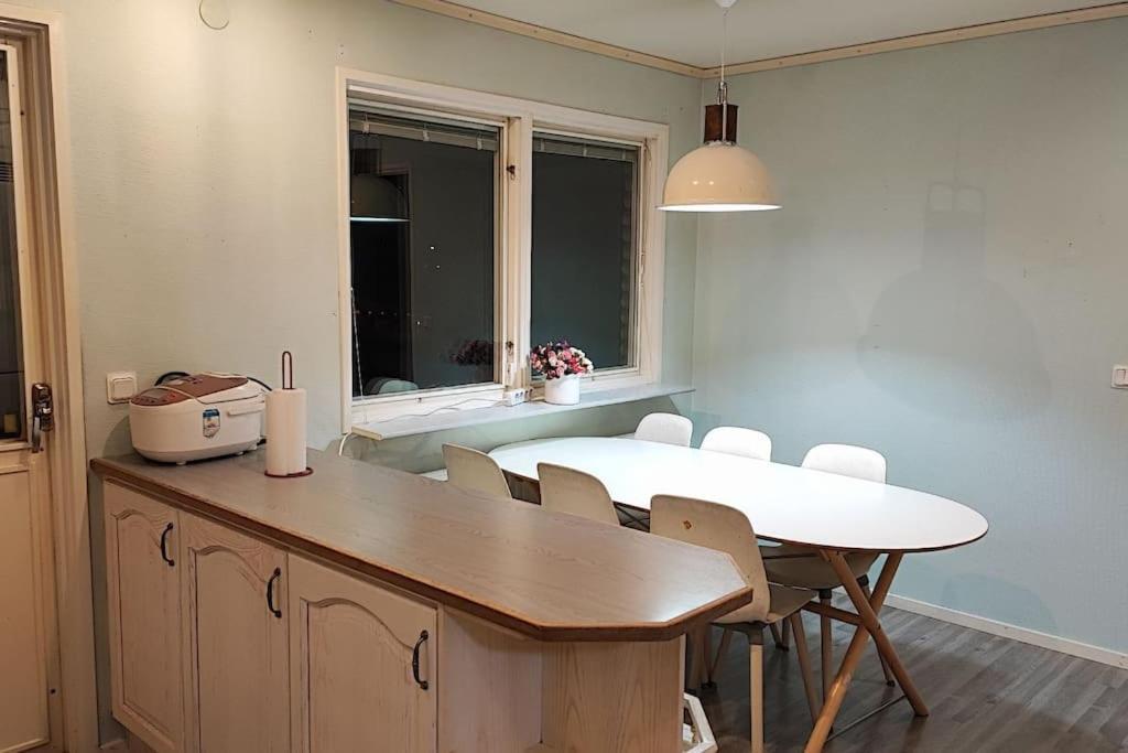 Sollenatuna Cozy & Spacial Apartment Sollentuna Bagian luar foto